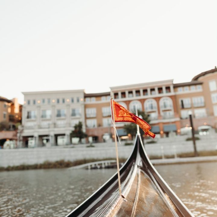 a small boat in a body of water